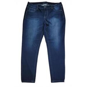 Maurices Mid-Rise Dark‎ Wash Stretch Skinny Jeans 18W REG